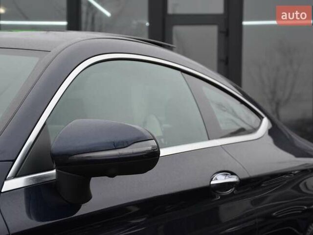 Синий Мерседес Ц-Класс, объемом двигателя 1.99 л и пробегом 42 тыс. км за 34999 $, фото 17 на Automoto.ua