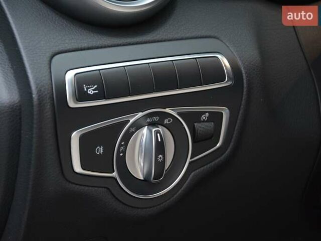 Синий Мерседес Ц-Класс, объемом двигателя 1.99 л и пробегом 42 тыс. км за 34999 $, фото 24 на Automoto.ua