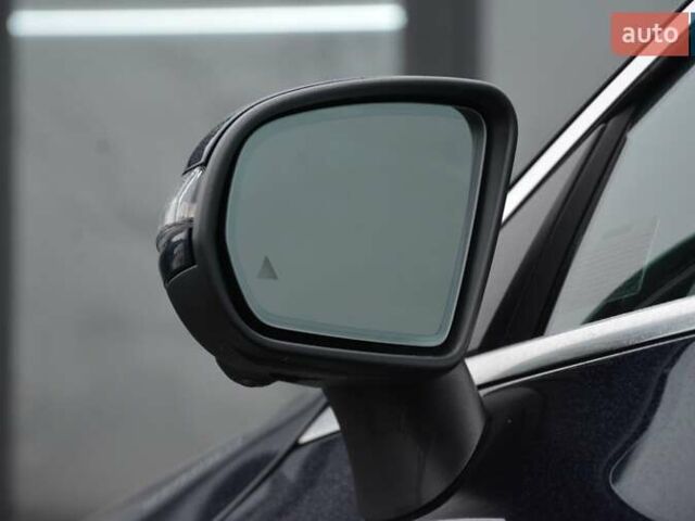 Синий Мерседес Ц-Класс, объемом двигателя 1.99 л и пробегом 42 тыс. км за 34999 $, фото 18 на Automoto.ua