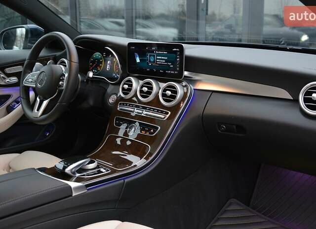 Синий Мерседес Ц-Класс, объемом двигателя 1.99 л и пробегом 42 тыс. км за 34999 $, фото 48 на Automoto.ua