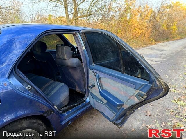 Мерседес Ц-Клас 1994 у Ахтырке на Automoto.ua Синій Мерседес Ц-Клас, об'ємом двигуна 1.8 л та пробігом 234 тис. км за 2000 $, фото 8 на Automoto.ua