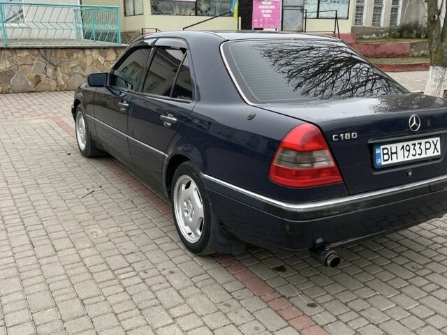 Синій Мерседес Ц-Клас, об'ємом двигуна 1.8 л та пробігом 386 тис. км за 3000 $, фото 4 на Automoto.ua