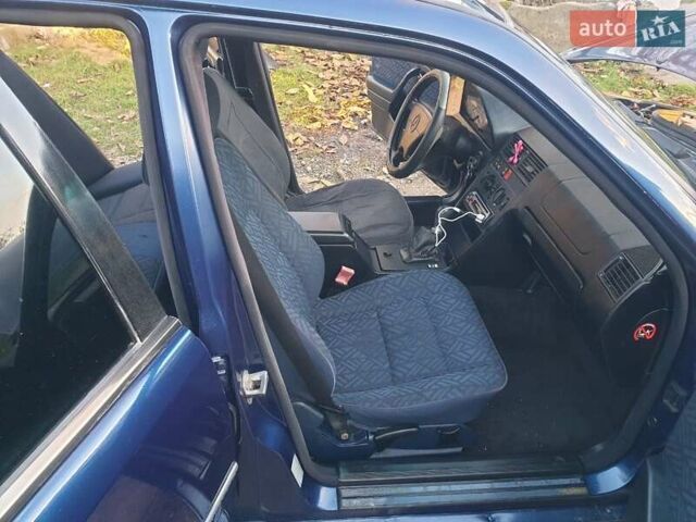 Мерседес Ц-Класс 1995 в Виннице на Automoto.ua Синий Мерседес Ц-Класс, объемом двигателя 1.8 л и пробегом 570 тыс. км за 2497 $, фото 17 на Automoto.ua