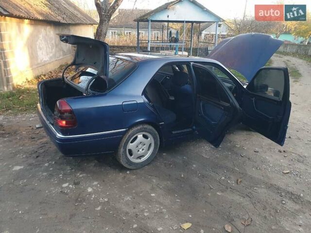 Мерседес Ц-Класс 1995 в Виннице на Automoto.ua Синий Мерседес Ц-Класс, объемом двигателя 1.8 л и пробегом 570 тыс. км за 2497 $, фото 23 на Automoto.ua