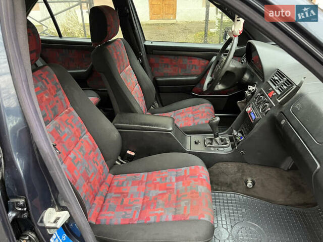 Синій Мерседес Ц-Клас, об'ємом двигуна 1.8 л та пробігом 294 тис. км за 2999 $, фото 15 на Automoto.ua