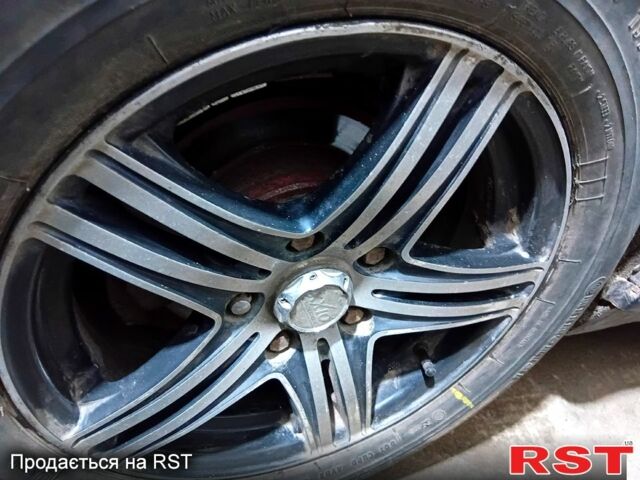 Синій Мерседес Ц-Клас, об'ємом двигуна 1.8 л та пробігом 365 тис. км за 2500 $, фото 11 на Automoto.ua