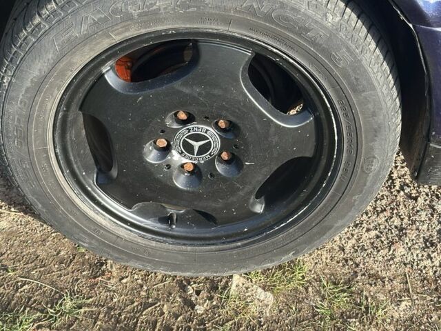 Синій Мерседес Ц-Клас, об'ємом двигуна 2.2 л та пробігом 636 тис. км за 2999 $, фото 13 на Automoto.ua