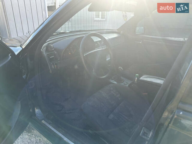 Синій Мерседес Ц-Клас, об'ємом двигуна 1.8 л та пробігом 411 тис. км за 2100 $, фото 6 на Automoto.ua