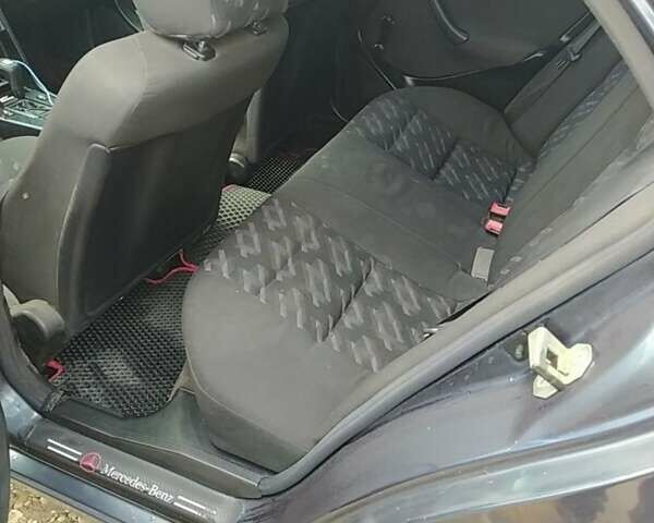 Синій Мерседес Ц-Клас, об'ємом двигуна 1.8 л та пробігом 390 тис. км за 3600 $, фото 12 на Automoto.ua