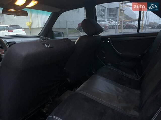 Синій Мерседес Ц-Клас, об'ємом двигуна 2.2 л та пробігом 488 тис. км за 2800 $, фото 15 на Automoto.ua