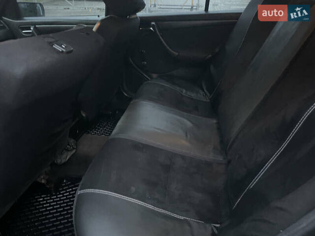 Синій Мерседес Ц-Клас, об'ємом двигуна 2.2 л та пробігом 488 тис. км за 2800 $, фото 14 на Automoto.ua