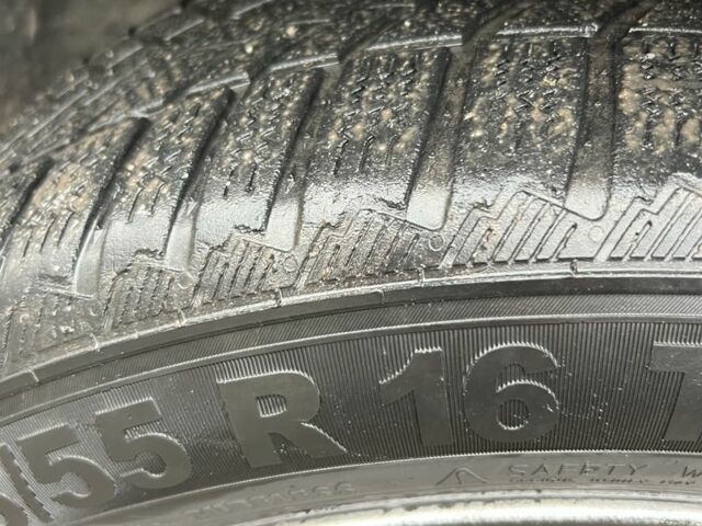 Синій Мерседес Ц-Клас, об'ємом двигуна 2 л та пробігом 320 тис. км за 2500 $, фото 5 на Automoto.ua