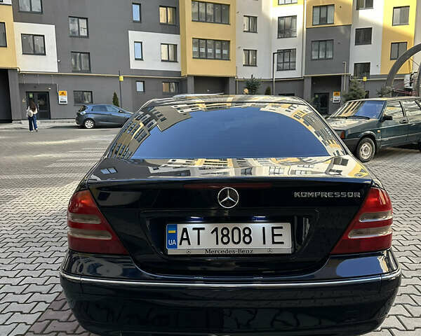 Мерседес Ц-Клас 2000 у Івано-Франківську на Automoto.ua Синій Мерседес Ц-Клас, об'ємом двигуна 2 л та пробігом 250 тис. км за 4000 $, фото 7 на Automoto.ua
