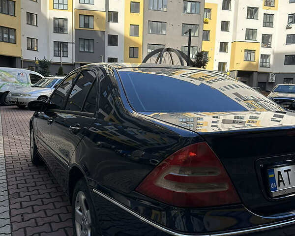 Мерседес Ц-Клас 2000 у Івано-Франківську на Automoto.ua Синій Мерседес Ц-Клас, об'ємом двигуна 2 л та пробігом 250 тис. км за 4000 $, фото 6 на Automoto.ua