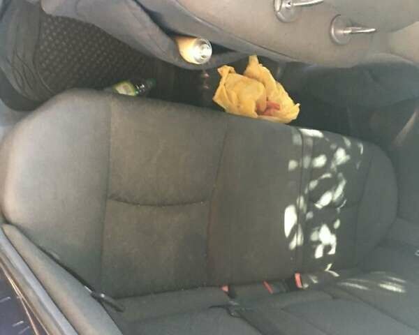 Синий Мерседес Ц-Класс, объемом двигателя 2 л и пробегом 320 тыс. км за 2500 $, фото 10 на Automoto.ua