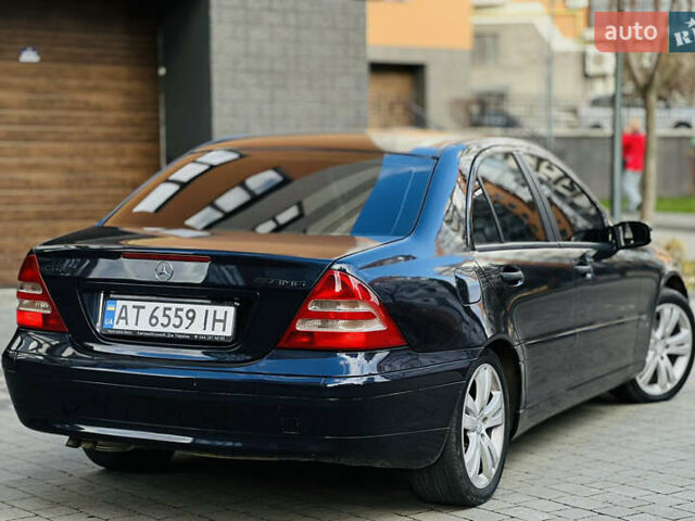 Синій Мерседес Ц-Клас, об'ємом двигуна 2 л та пробігом 295 тис. км за 3499 $, фото 8 на Automoto.ua