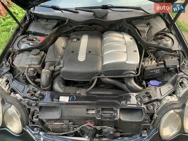 Синій Мерседес Ц-Клас, об'ємом двигуна 2.15 л та пробігом 330 тис. км за 5600 $, фото 1 на Automoto.ua