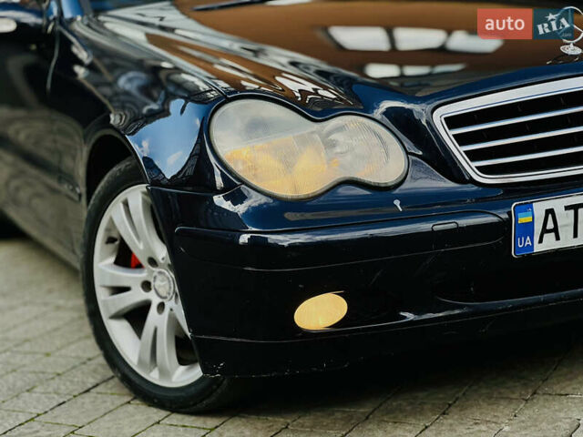 Синій Мерседес Ц-Клас, об'ємом двигуна 2 л та пробігом 295 тис. км за 3499 $, фото 11 на Automoto.ua