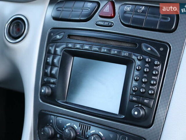 Синій Мерседес Ц-Клас, об'ємом двигуна 1.8 л та пробігом 226 тис. км за 5299 $, фото 18 на Automoto.ua
