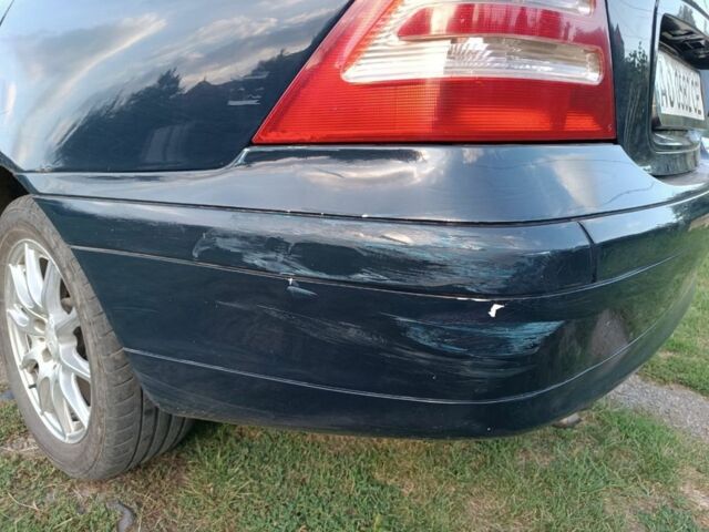 Синий Мерседес Ц-Класс, объемом двигателя 2 л и пробегом 429 тыс. км за 2600 $, фото 7 на Automoto.ua