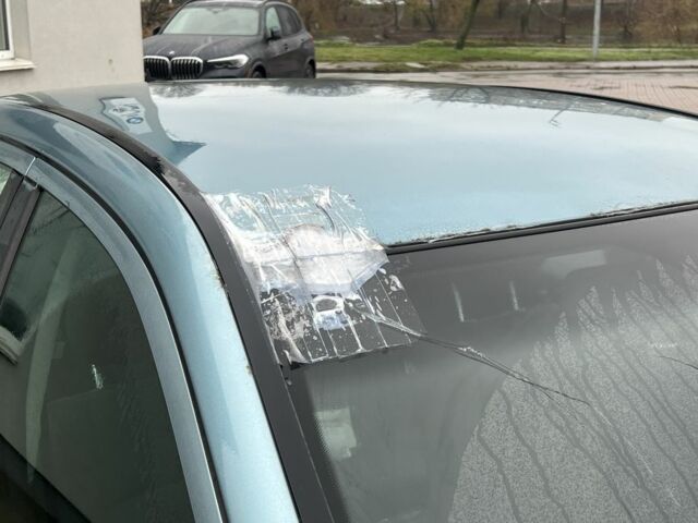 Синій Мерседес Ц-Клас, об'ємом двигуна 2 л та пробігом 537 тис. км за 2500 $, фото 5 на Automoto.ua