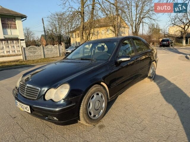 Синій Мерседес Ц-Клас, об'ємом двигуна 2.15 л та пробігом 248 тис. км за 4800 $, фото 1 на Automoto.ua