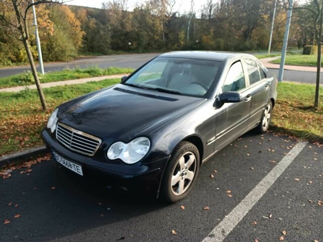 Синій Мерседес Ц-Клас, об'ємом двигуна 1.8 л та пробігом 401 тис. км за 4800 $, фото 12 на Automoto.ua