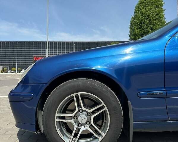 Синій Мерседес Ц-Клас, об'ємом двигуна 1.8 л та пробігом 155 тис. км за 5700 $, фото 8 на Automoto.ua