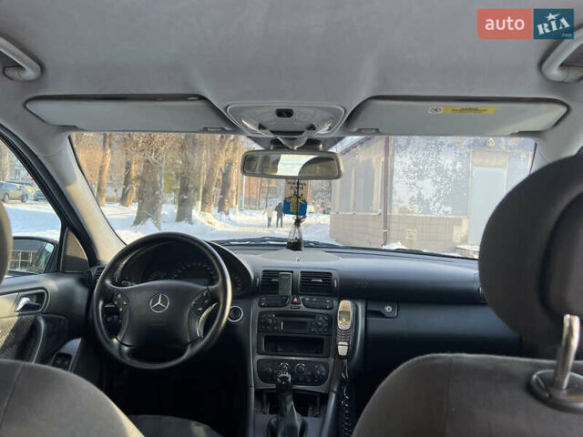 Синій Мерседес Ц-Клас, об'ємом двигуна 0 л та пробігом 231 тис. км за 6300 $, фото 22 на Automoto.ua