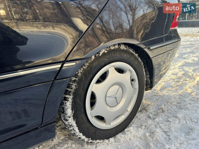 Синій Мерседес Ц-Клас, об'ємом двигуна 0 л та пробігом 231 тис. км за 6300 $, фото 25 на Automoto.ua
