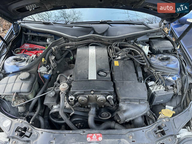 Синій Мерседес Ц-Клас, об'ємом двигуна 1.8 л та пробігом 335 тис. км за 3400 $, фото 8 на Automoto.ua