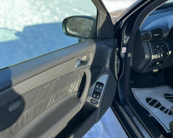 Синій Мерседес Ц-Клас, об'ємом двигуна 1.8 л та пробігом 271 тис. км за 5499 $, фото 10 на Automoto.ua