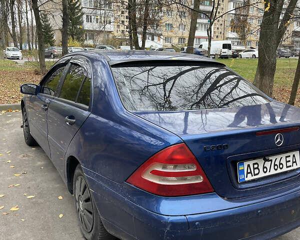 Синій Мерседес Ц-Клас, об'ємом двигуна 1.8 л та пробігом 335 тис. км за 3400 $, фото 13 на Automoto.ua