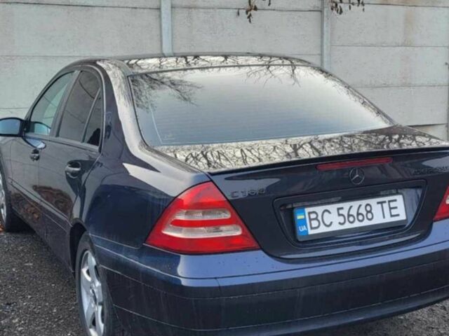 Синій Мерседес Ц-Клас, об'ємом двигуна 1.8 л та пробігом 401 тис. км за 4800 $, фото 7 на Automoto.ua