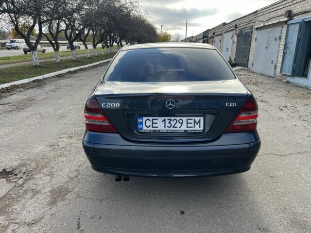 Синій Мерседес Ц-Клас, об'ємом двигуна 2.1 л та пробігом 400 тис. км за 4400 $, фото 4 на Automoto.ua