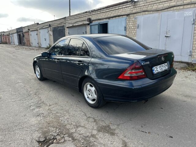 Синій Мерседес Ц-Клас, об'ємом двигуна 2.1 л та пробігом 400 тис. км за 4400 $, фото 2 на Automoto.ua