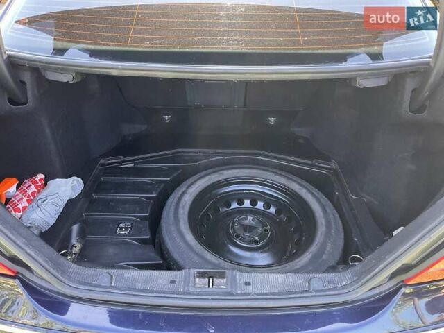 Синій Мерседес Ц-Клас, об'ємом двигуна 1.8 л та пробігом 200 тис. км за 7600 $, фото 17 на Automoto.ua
