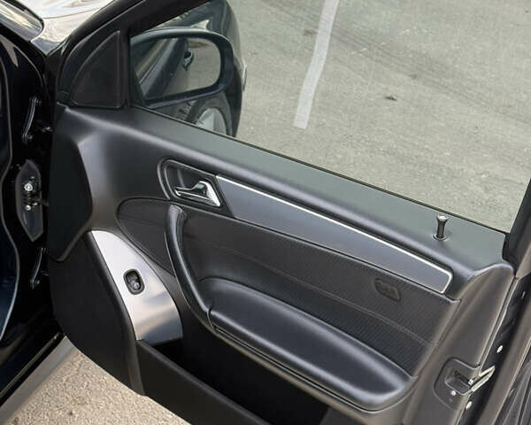 Синий Мерседес Ц-Класс, объемом двигателя 1.8 л и пробегом 280 тыс. км за 7400 $, фото 7 на Automoto.ua