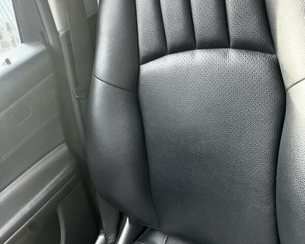 Синий Мерседес Ц-Класс, объемом двигателя 1.8 л и пробегом 233 тыс. км за 6500 $, фото 28 на Automoto.ua