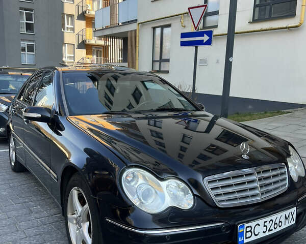 Синій Мерседес Ц-Клас, об'ємом двигуна 2.15 л та пробігом 340 тис. км за 5300 $, фото 3 на Automoto.ua