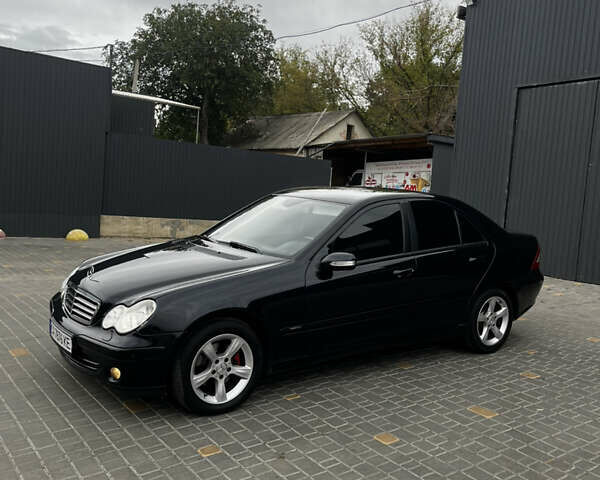 Синий Мерседес Ц-Класс, объемом двигателя 1.8 л и пробегом 233 тыс. км за 6500 $, фото 7 на Automoto.ua