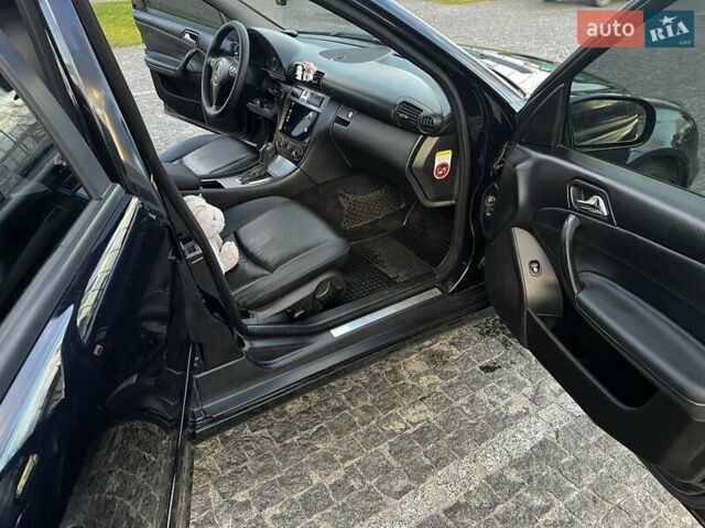 Синій Мерседес Ц-Клас, об'ємом двигуна 1.8 л та пробігом 348 тис. км за 7500 $, фото 25 на Automoto.ua