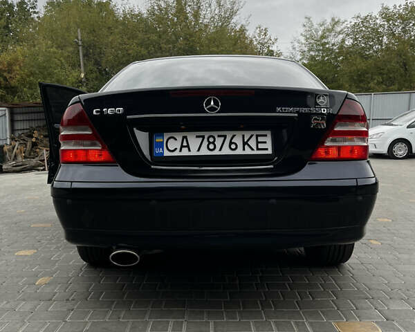 Синий Мерседес Ц-Класс, объемом двигателя 1.8 л и пробегом 233 тыс. км за 6500 $, фото 12 на Automoto.ua