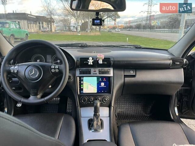 Синій Мерседес Ц-Клас, об'ємом двигуна 1.8 л та пробігом 348 тис. км за 7500 $, фото 29 на Automoto.ua