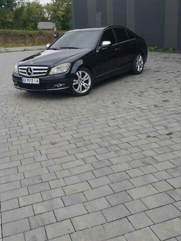 Синий Мерседес Ц-Класс, объемом двигателя 3 л и пробегом 281 тыс. км за 9500 $, фото 8 на Automoto.ua