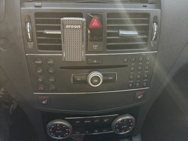 Синій Мерседес Ц-Клас, об'ємом двигуна 2.1 л та пробігом 350 тис. км за 6999 $, фото 8 на Automoto.ua