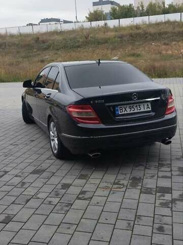 Синий Мерседес Ц-Класс, объемом двигателя 3 л и пробегом 281 тыс. км за 9500 $, фото 12 на Automoto.ua