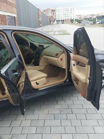 Синий Мерседес Ц-Класс, объемом двигателя 3 л и пробегом 281 тыс. км за 9500 $, фото 14 на Automoto.ua