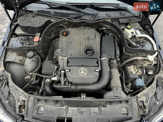 Синий Мерседес Ц-Класс, объемом двигателя 1.8 л и пробегом 220 тыс. км за 9950 $, фото 35 на Automoto.ua