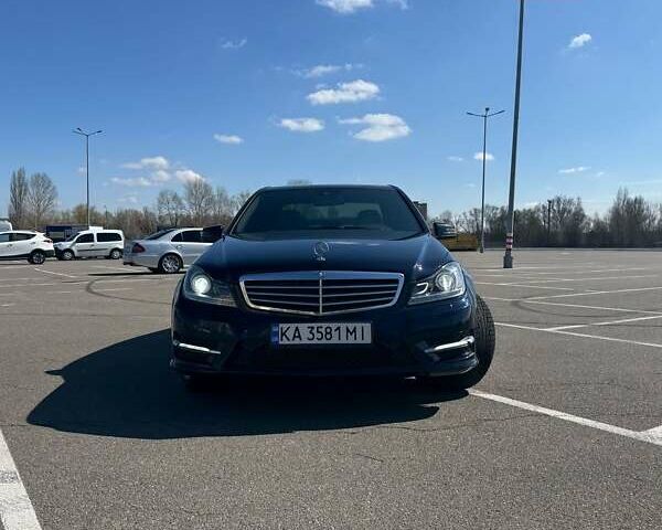 Синий Мерседес Ц-Класс, объемом двигателя 1.8 л и пробегом 240 тыс. км за 10200 $, фото 14 на Automoto.ua